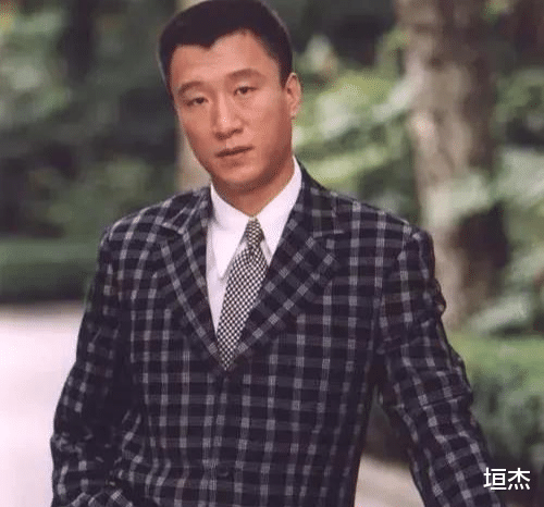 电影|6位“不务正业”的明星，明明是实力派，却成“综艺咖”挣快钱