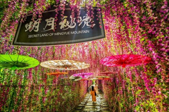 上海市|江西宜春明月山,奇峰险壑温泉飞瀑,山上“有石夜光如月”而得名