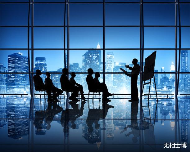 作为一名企业管理者，是自主发展还是借力打力？