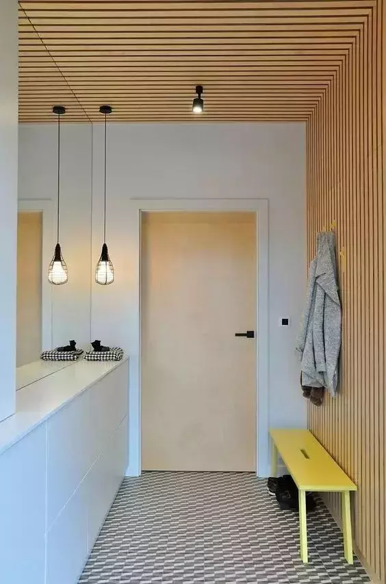 家里进门一地鞋，玄关满地乱糟糟！这样装才标准！简单又实用