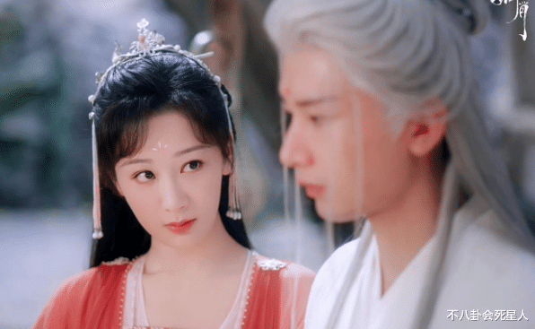 底线|《底线》和《大考》各追3集:一个会追到底,另一个可以抬走了