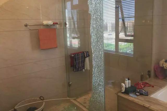 看过8套朋友家的房子，我窥见了中国式厕所的“通病”，建议瞧瞧