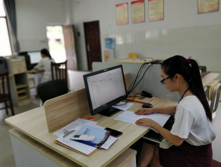 教师|婆婆心中“完美儿媳”职业排名，榜首当之无愧，教师不尽如人意