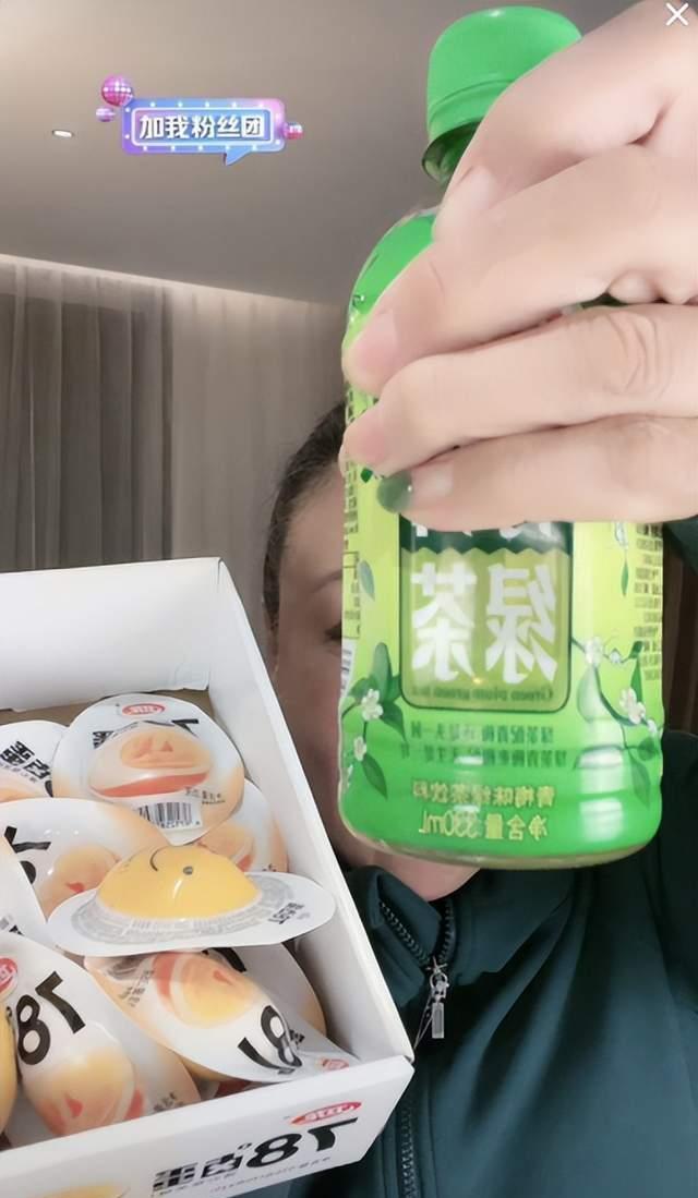 张兰|张兰一人手撕大、小、老S三人帮，以家丑打广告直播五天赚6000万