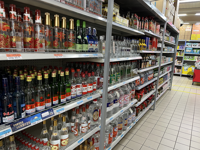 国内4大“良心酒”,经鉴定全是纯粮佳酿,却因包装惨遭嫌弃