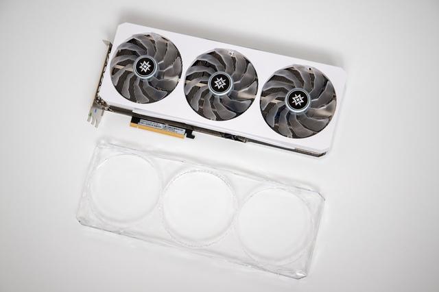 RTX 4080|影驰RTX4080星曜OC评测：雅致纯白高颜值，更有ARGB夺目炫光