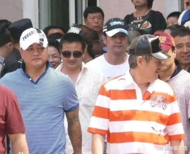 本山传媒|江湖大佬娶警察，金盆洗手成本山传媒副总，揭秘张家豪的幕后往事