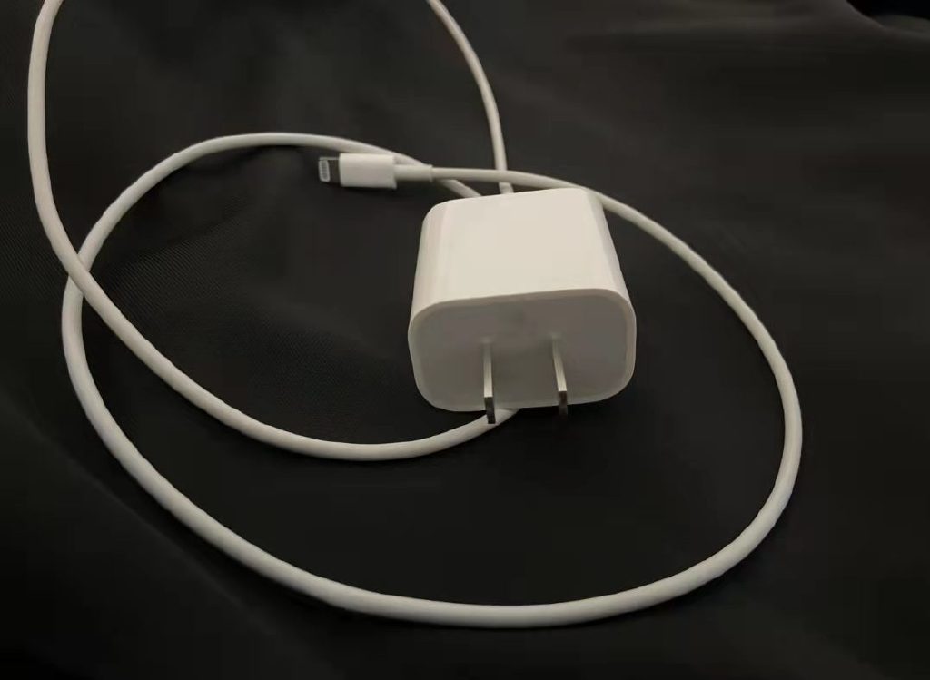 数据线|充电头可以任意配一根数据线使用吗?苹果与安卓有所不同