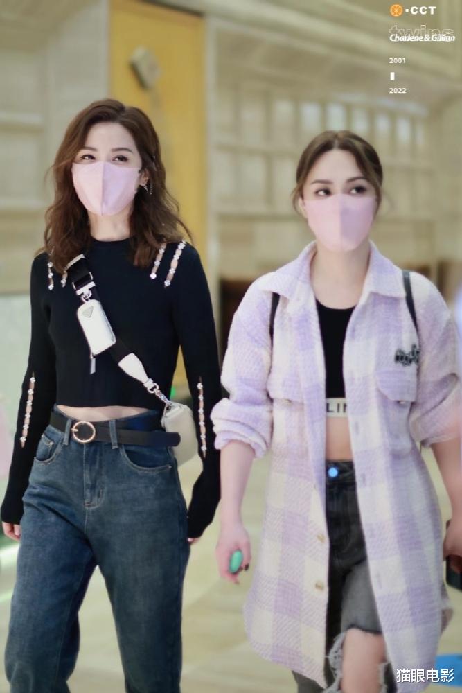 阿娇|阿娇阿Sa合体录浪姐3，穿背心秀马甲线，网友：我的青春回来了