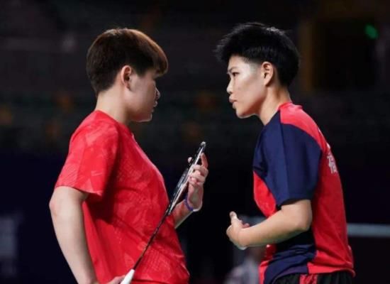 國羽|國羽再現(xiàn)天賦新星！19歲小將獲2項冠軍，劍指巴黎奧運(yùn)沖金