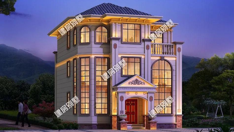 这栋豪宅带地下室设计，室内用到旋转楼梯，住在里边就是一种享受