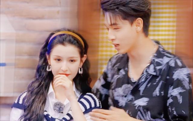 秦霄贤|“为妮钟秦cp”被拆，德云社秦霄贤疑有新恋情，在女生家共度一夜