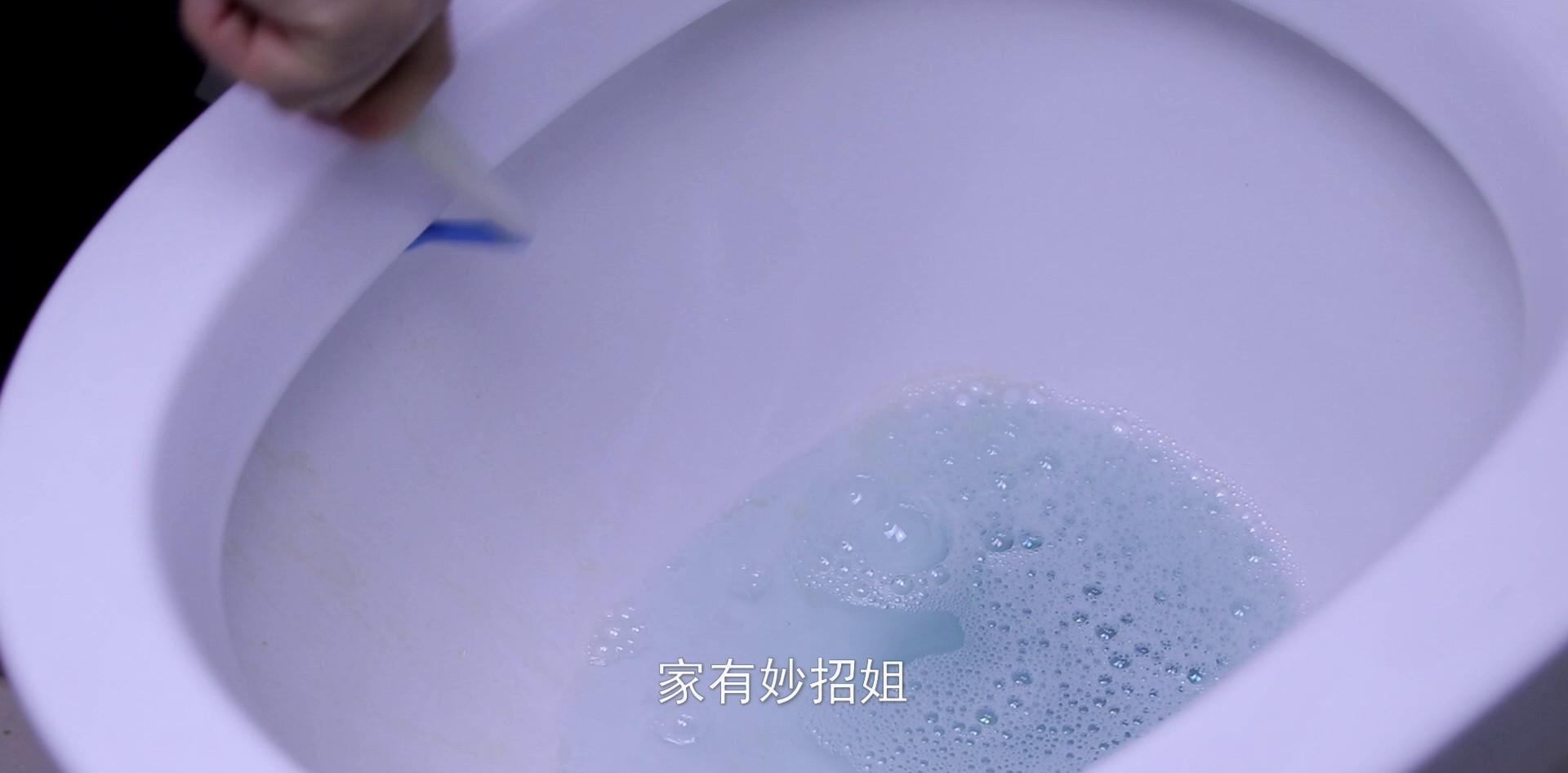 旧牙刷别扔了,用打火机烫一烫,解决了家家户户的烦恼,太实用了