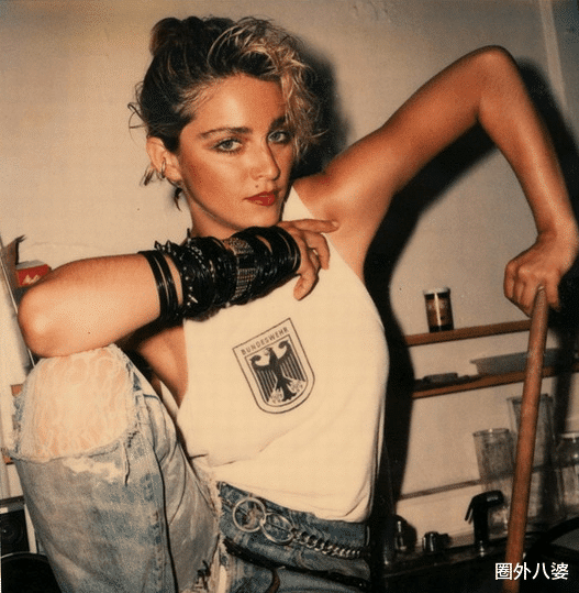 麦当娜|母子恋玩完！麦当娜与小35岁男友分手，13年来吃遍小鲜肉，一个比一个年轻