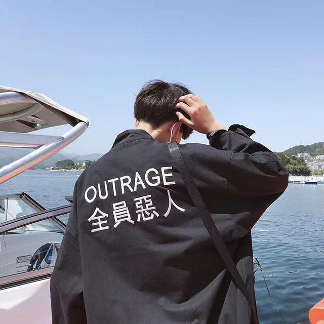 发型 教师晒高校女生发型图，新流行趋势逗笑网友，直言“父母辈”审美