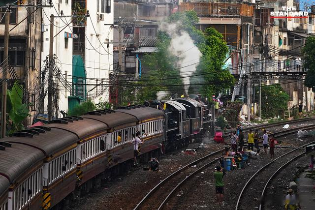 火车|庆祝国庆！泰国华南蓬火车站开启曼谷-北柳蒸汽火车之旅
