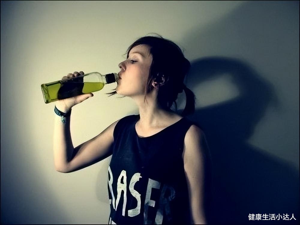 肝脏|女人想肝好，要牢记：避免三习，多吃三食，做好三件事