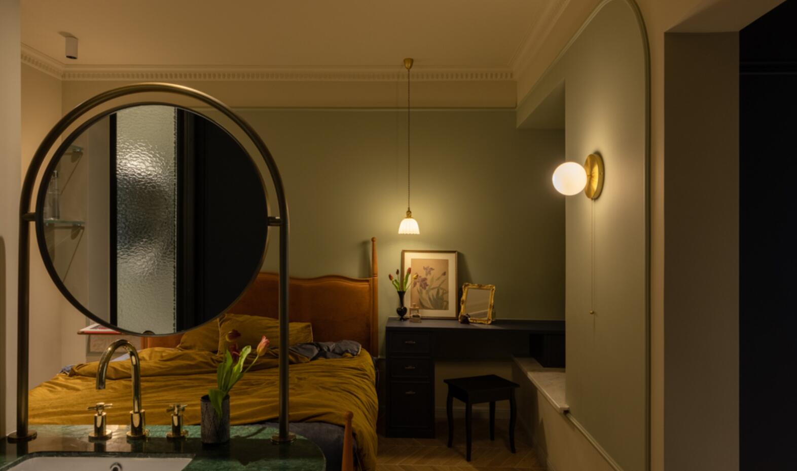 70㎡的新房,她将“电影”搬进家中,一人一宠,温暖又幸福