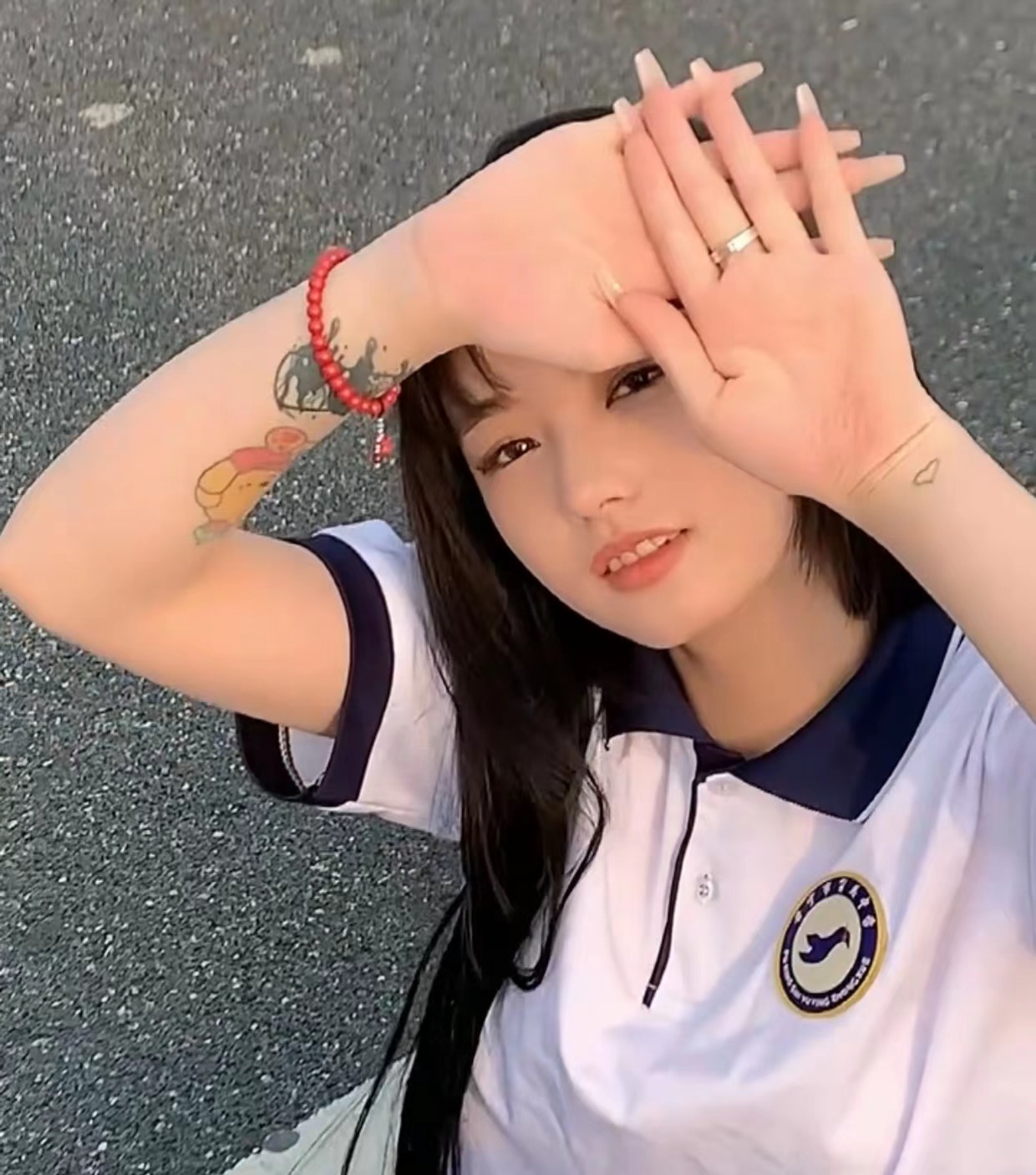 王思聪|王思聪与哭包现身商场,慎婕搬新家,疑似开启新恋情,哭包回应