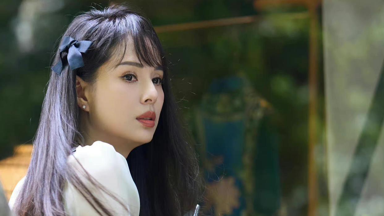 李若彤|“姑姑”李若彤刘海造型上榜 ，网友的第一波反馈已经开始了