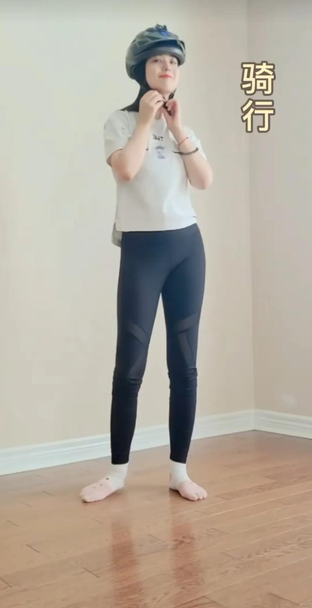 女博士遭妈妈吐槽只学习不交友，却被曝是网红已结婚，搞笑女一枚