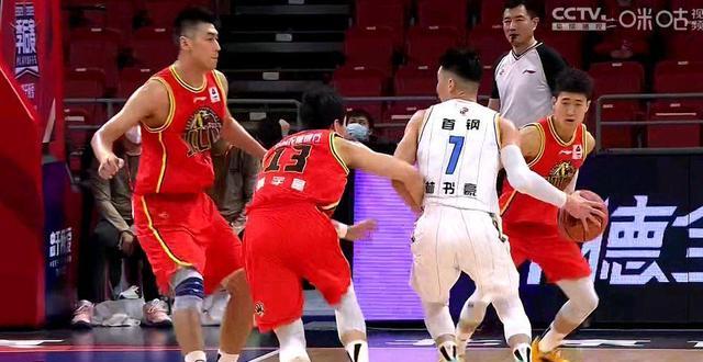 吉林男篮|7人轮转！吉林全员爆发打懵首钢琼斯19+4超冷静二姜17+5勇挑大梁