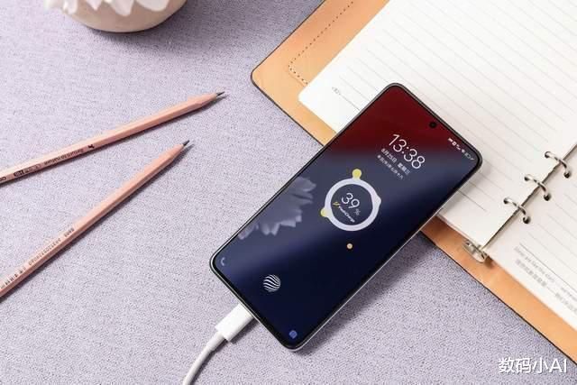 AMD|顶配iQOO 8降到“红米价”，120w快充+256GB，被低估实力了