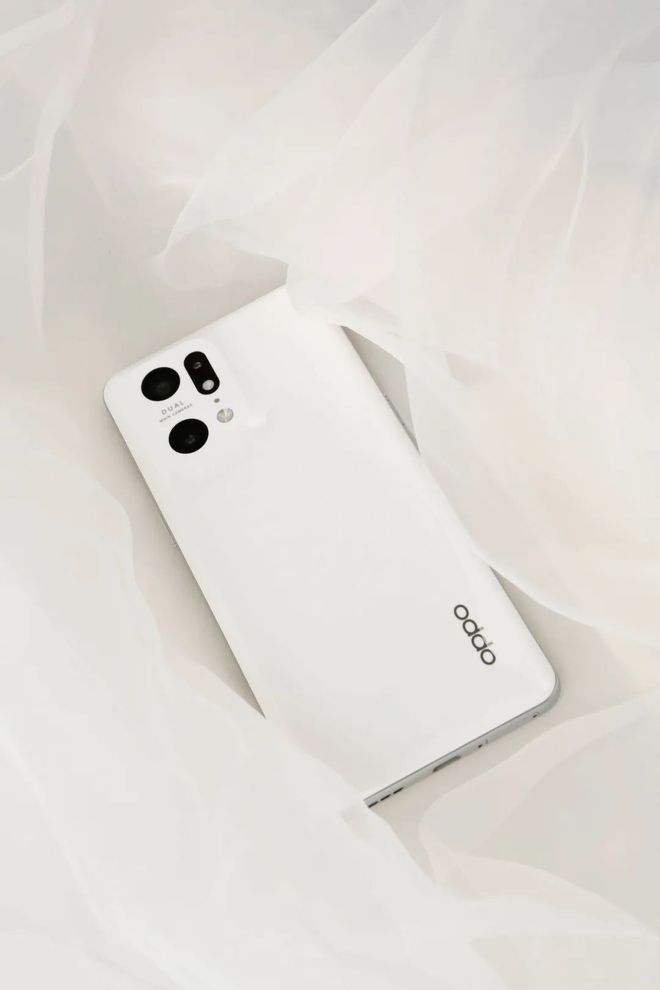 高通骁龙|“天赐良机”｜OPPO Find X5 Pro天玑版赏析