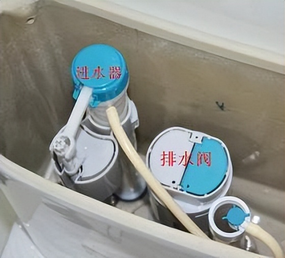 马桶吸力越来越小怎么办?别着急花钱修,教你自己在家解决