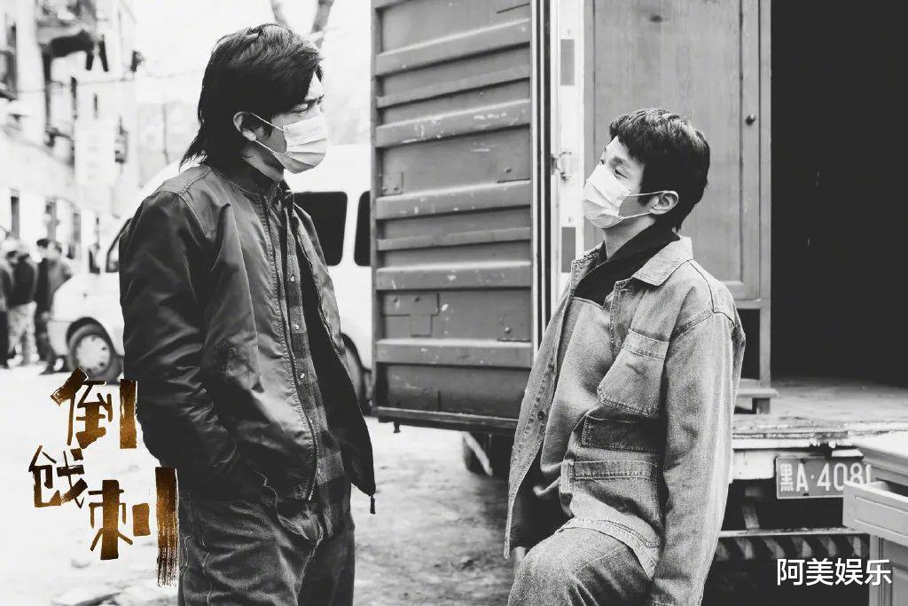 刘雯|他俩竟被曝恋情了？网友：快官宣！