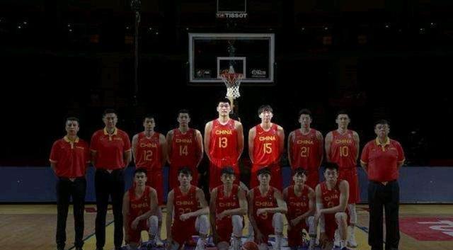姚明|为了中国男篮！请求姚明生二胎，叶莉已表态，祖上三代有优秀基因