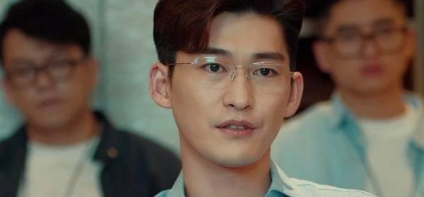 东八区的先生们|《东八区的先生们》:童语成功追到许多,向一飞被闪离