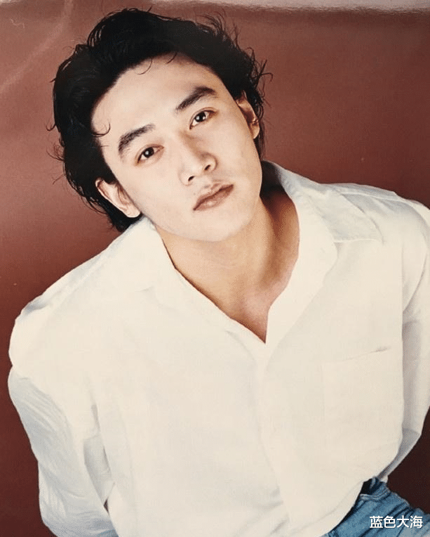 陆毅|娶亲姐妹成连襟，丈母娘态度却不同，陆毅和郭京飞谁更受鲍母宠？