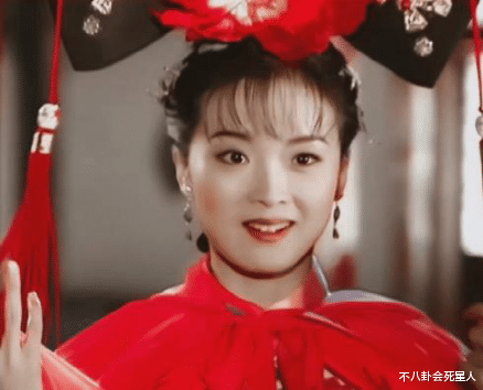 高圆圆|不整容、不炒作、不扮嫩，从郝蕾到高圆圆，这些女星才是人间清醒