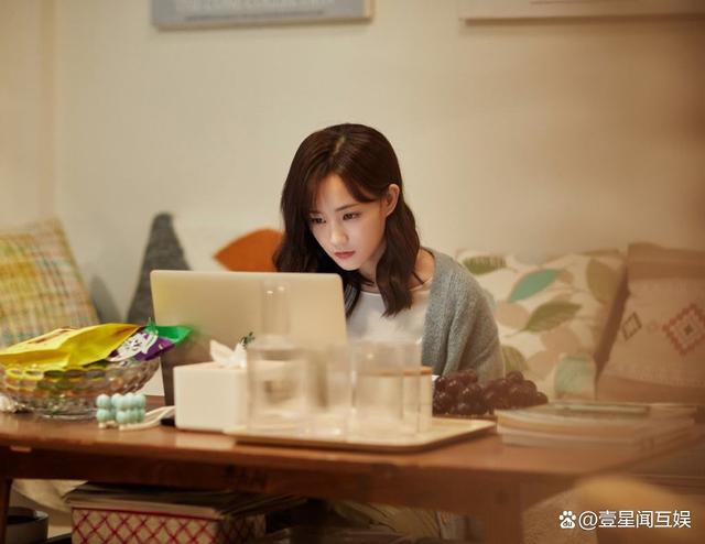 李一桐|《烈焰之武庚纪》只官宣男主任嘉伦，李一桐方发声明硬刚辞演女主