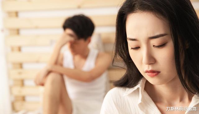 |小儿媳失业婆婆让大儿媳每月给二千，大儿媳怒：管我叫妈我就养她