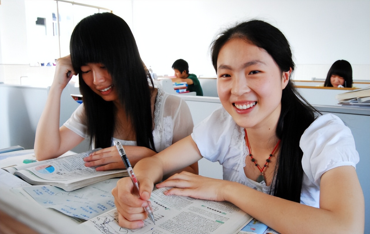 招聘|谁不知道公务员更吃香？“穷人家”的孩子不常考公，其实另有缘由