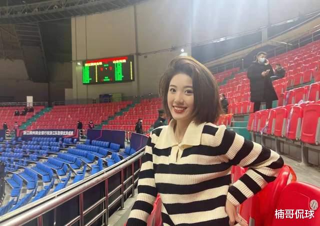 社交平台|高诗岩与女友首次同框！拥抱亲吻很甜蜜，与张镇麟女友是名校同学