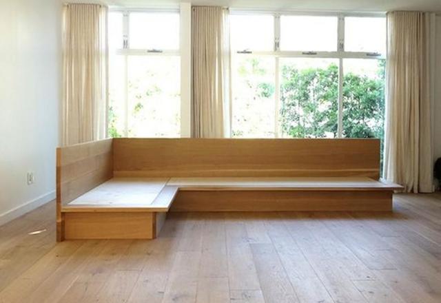 直截了当装个地台,能当沙发、卧室用,客厅连茶几也不用放了!