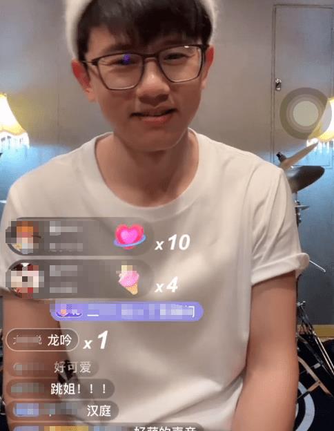 谢娜|谢娜事业有新进展！张杰耐心带娃爱心满满，隔空示爱妻子