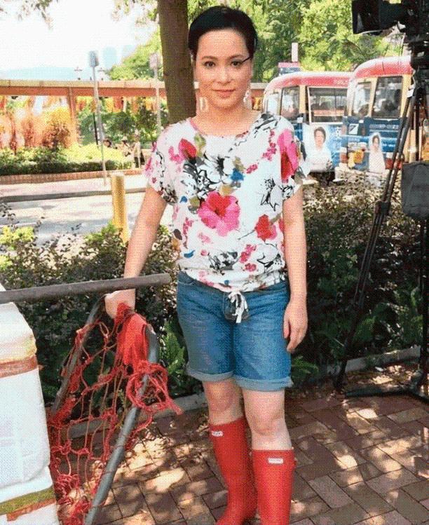 蒋勤勤|曾是吴京“前女友”,分手后被富豪抛弃卖鱼,樊亦敏有冤无处诉