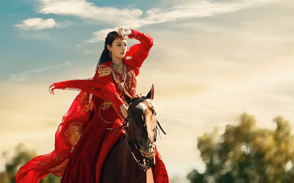 杨洋|杨洋新剧被央视宣传，高颜值阵容堪称“颜粉春天”，目测将成爆款