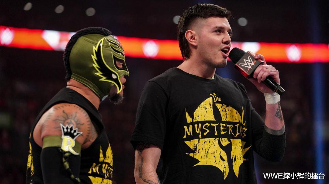 wwe|WWE留不住新粉丝的原因？不务正业，只能靠网红来拉动收视！