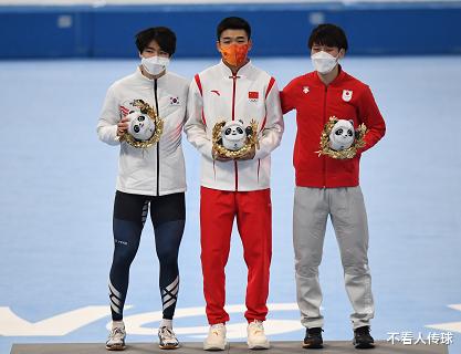 冰墩墩|擦拭领奖台+丢弃冰墩墩！高亭宇表态车旼奎，一句话令人捧腹大笑
