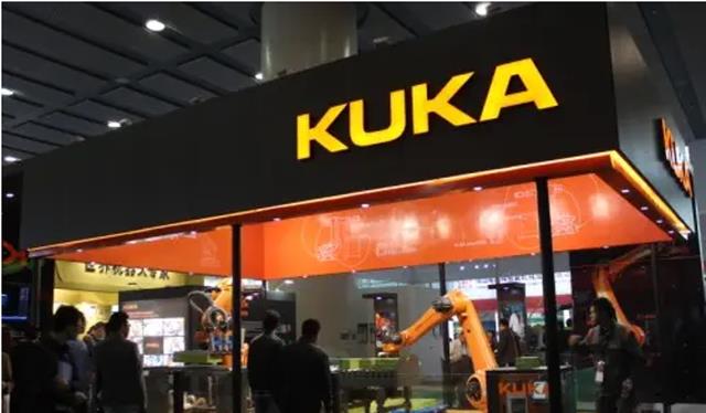 工业机器人|揭秘四大机器人家族的真实水平,优劣势对比,谁才是真正的老大