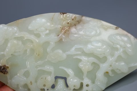 沉香|回流 和田玉松鹤延年扇形屏面