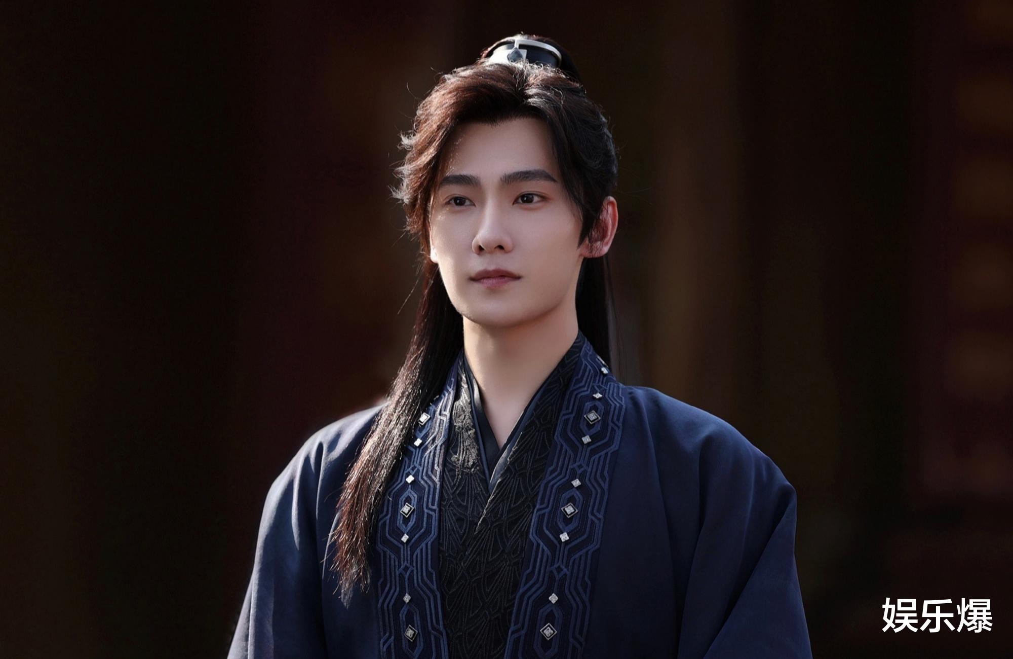 刘彦池|又有好消息！迪丽热巴刚开机，网传《与君初相识》播出时间确定