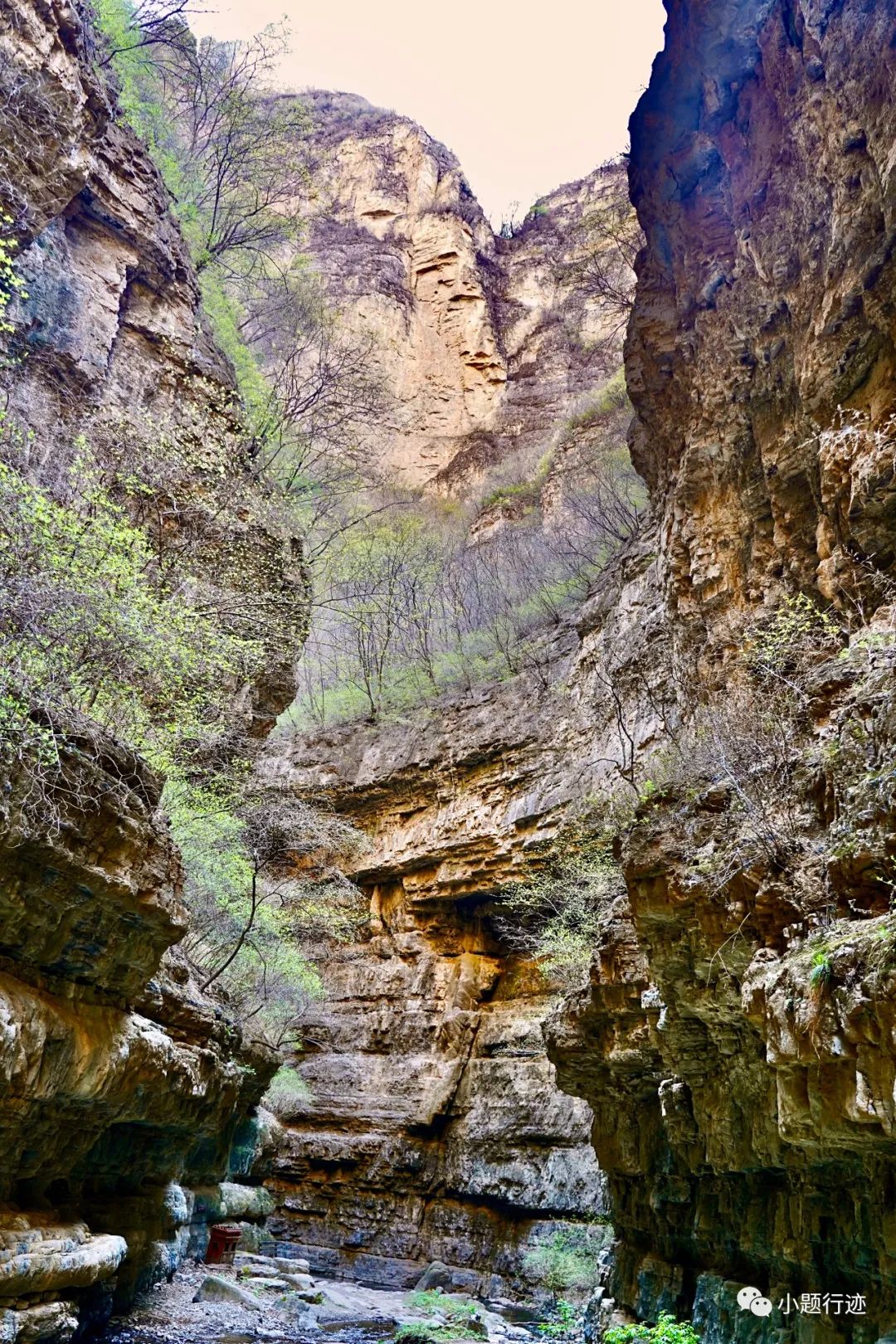 徒步|百转千回双大路,徒步天堂黄草梁,地质公园龙门涧丨最美自驾公路