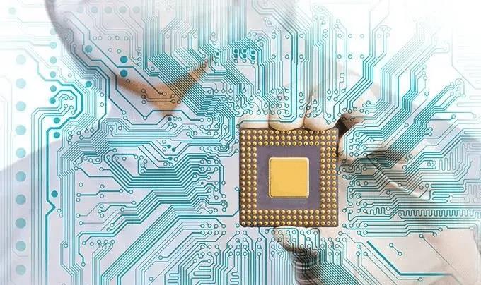 Python|断供反而“拯救”了国产芯片产业，从业者表示：感谢这步“臭棋”