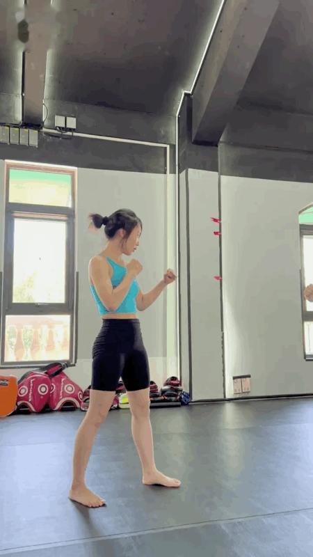 对话河南90后女散打冠军:穿着旗袍开拳馆,400万粉丝的多面“女侠”